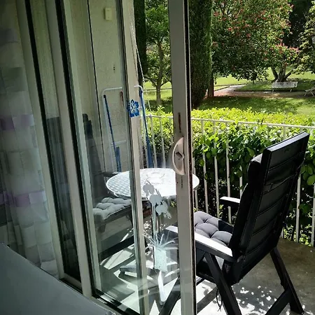 Le Provence Studio Equipe 2 Personnes Balcon, Wifi, Parking דירה